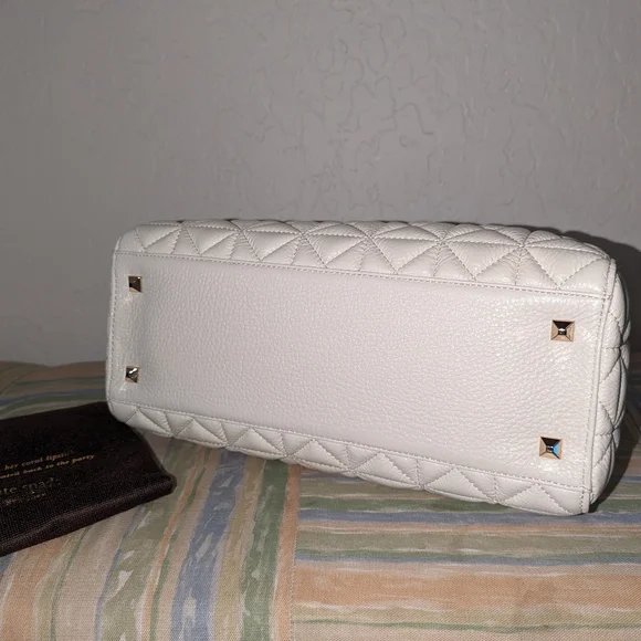 Kate Spade NY Sedgewick Place Phoebe Shoulder Bag Purse Quilted Cream Ivory - Picture 15 of 15
